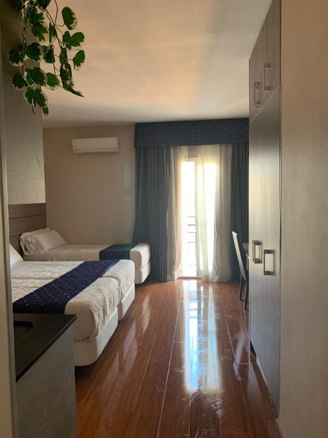 Estudio Arriola Suite Малага Экстерьер фото